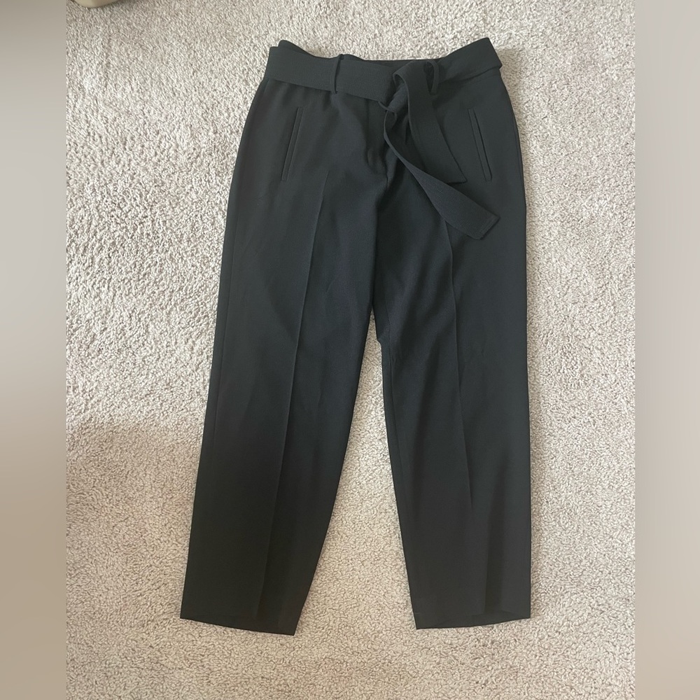 Black ankle cropped dress pants
